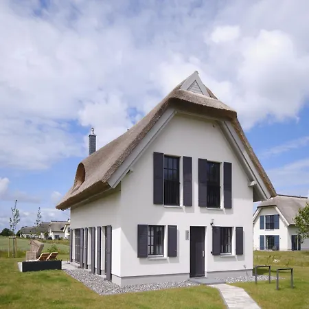 Reetland Am - Luxusplus Reetdachvilla Mit 4 Schlafzimmern, Aussensauna, Loungebereich Und Kamin G07 *